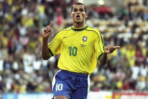 席新赛季 席新赛季