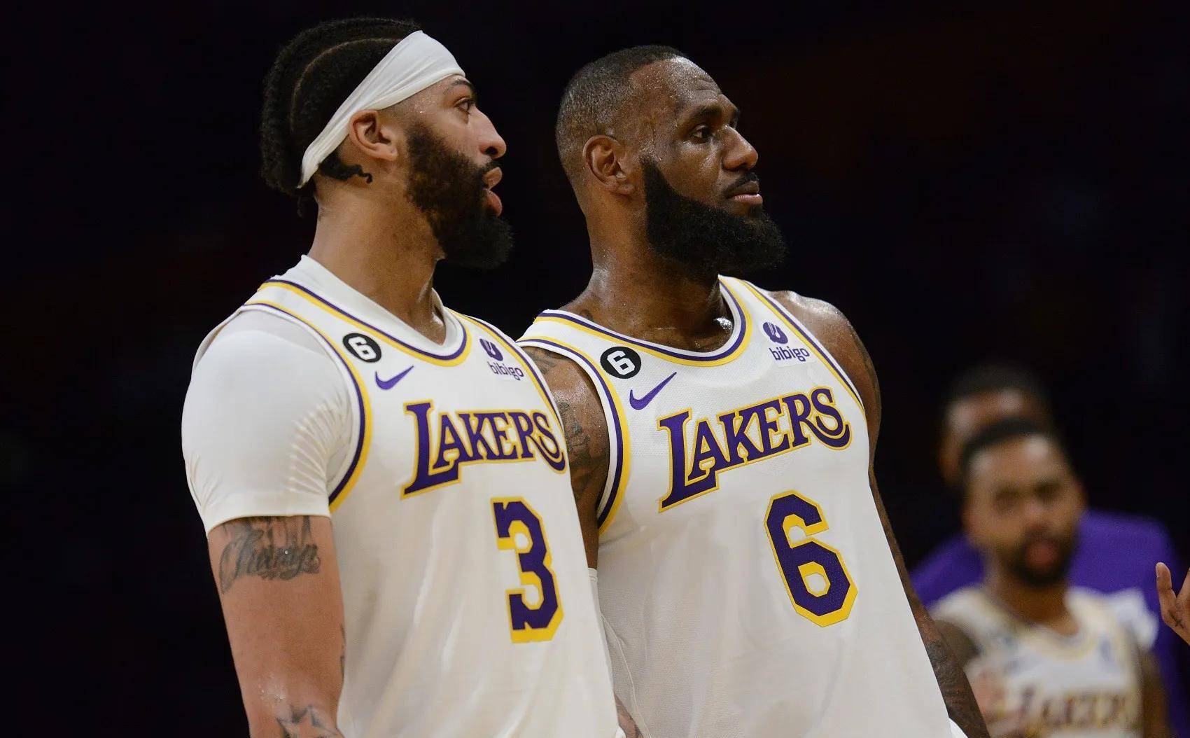 在此前的英 在此前的英