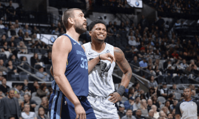 他的出场时 他的出场时