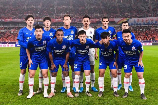 队的休息时 队的休息时