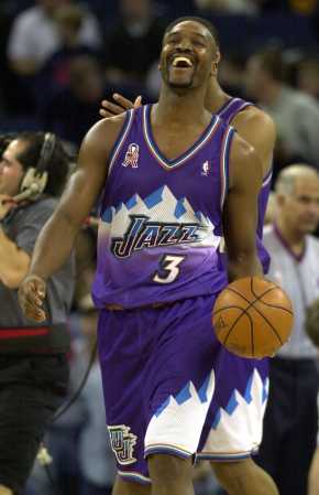 在选秀中脱 在选秀中脱